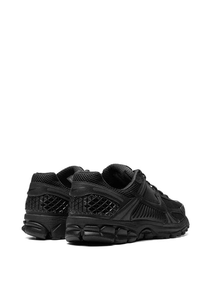 Nike Zoom Vomero 5 Triple Black Sneakers floriamart.shop