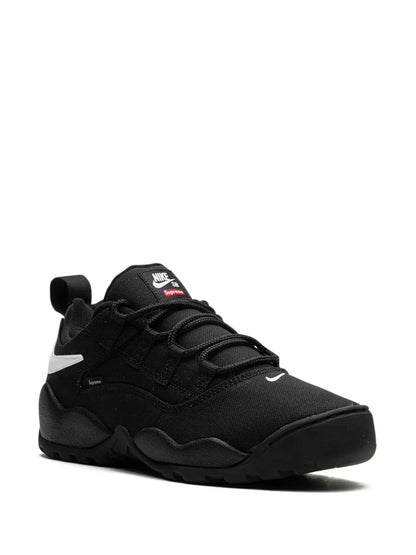Nike X Supreme Sb Darwin Low Black Sneakers floriamart.shop