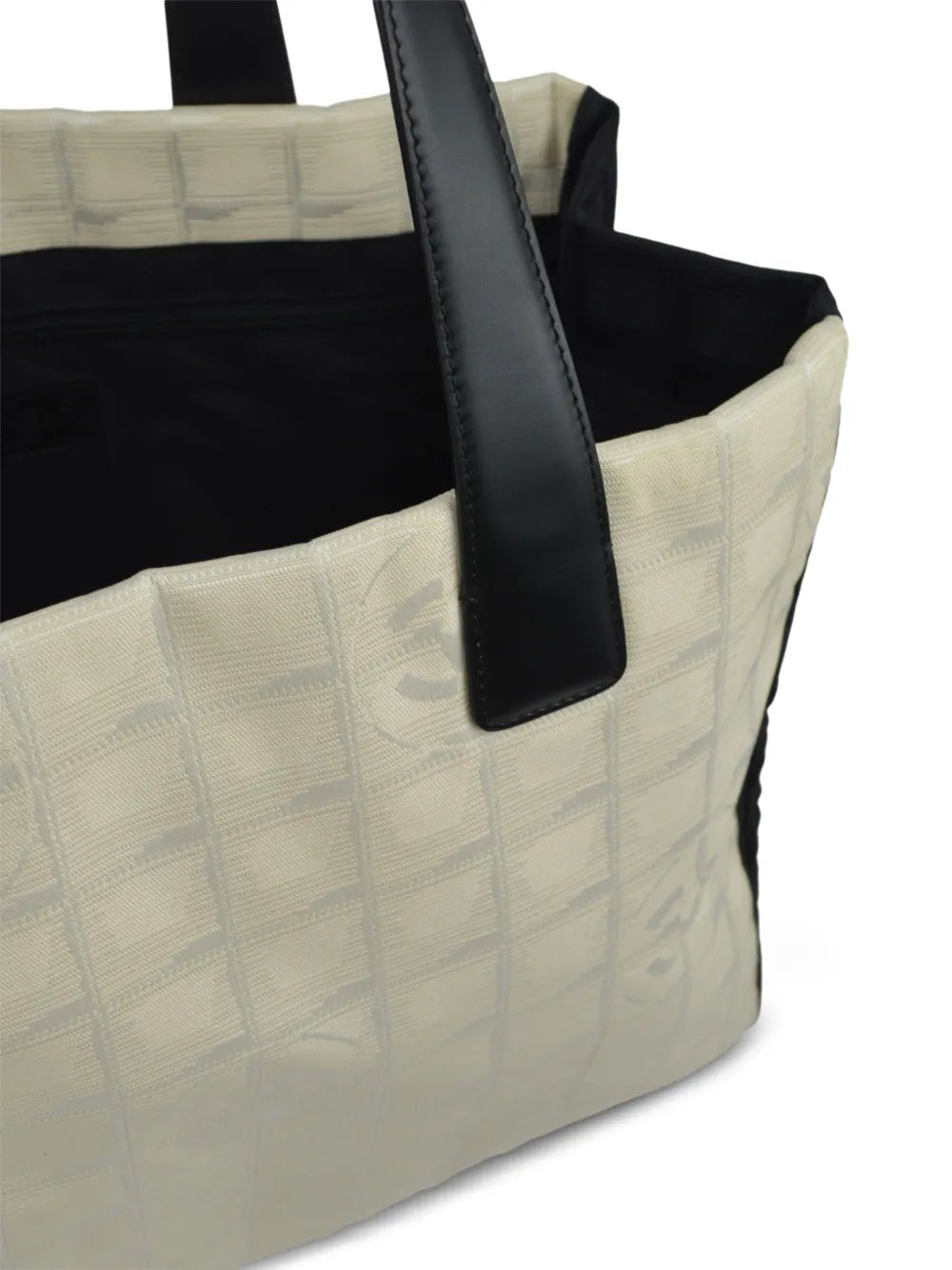Pre-OwnedCHANEL Pre-Owned2006 CC-logo tote bag