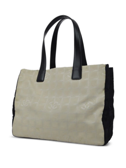 Pre-OwnedCHANEL Pre-Owned2006 CC-logo tote bag