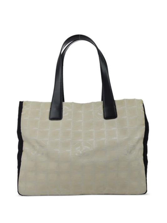 Pre-OwnedCHANEL Pre-Owned2006 CC-logo tote bag