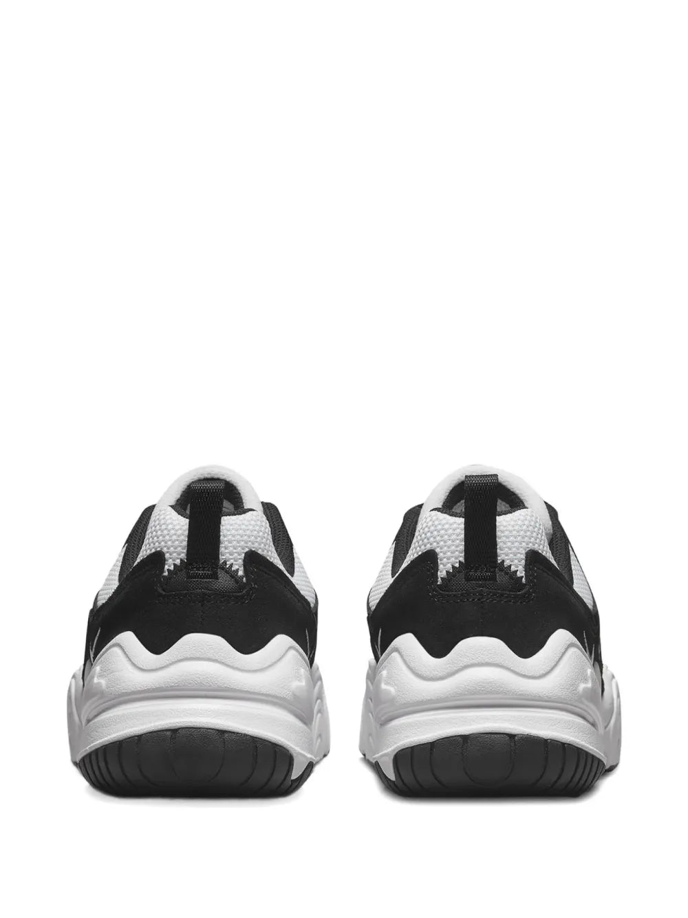 Nike Tech Hera Blk/Wht Black/White Sneakers floriamart.shop