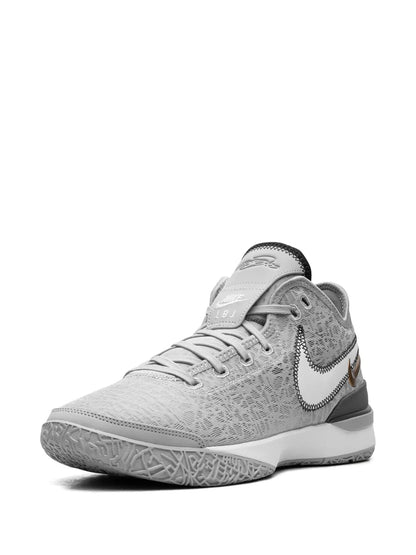 Nike Zoom Lebron Nxxt Gen Wolf Grey Metallic Gold floriamart.shop