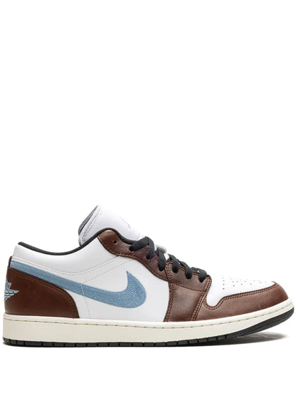Air Jordan 1 Low Se Pacific Moss Sneakers