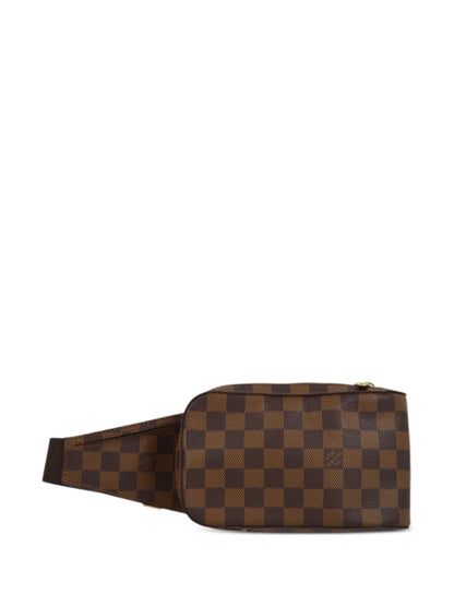 Pre-OwnedLouis Vuitton Pre-Owned2009 Geronimos belt bag
