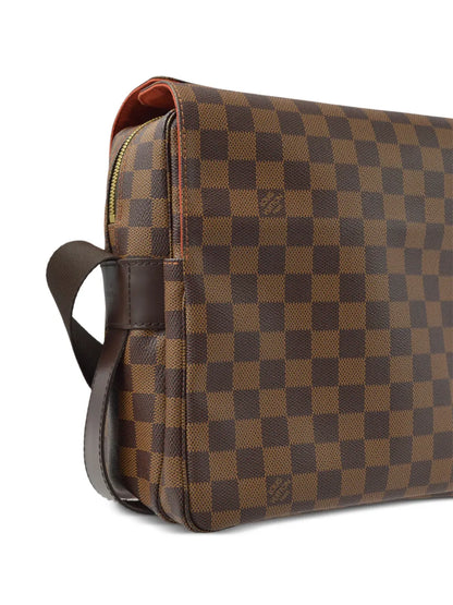 Pre-OwnedLouis Vuitton Pre-Owned2005 Naviglio messenger bag