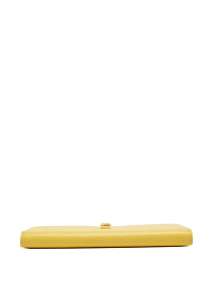 Pre-OwnedCHANEL Pre-Ownedleather CC flap wallet
