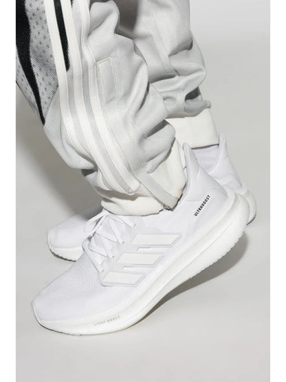adidas Ultraboost 5 Sneakers
