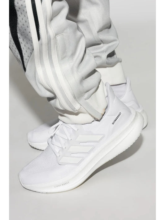 adidas Ultraboost 5 Sneakers