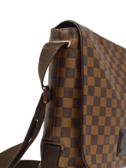 Pre-OwnedLouis Vuitton Pre-Owned2011 Brooklyn MM shoulder bag