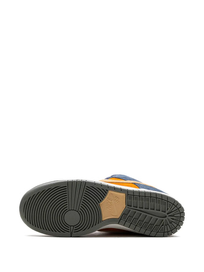 Nike Sb Dunk Low Light Carbon/Monarch Sneakers floriamart.shop