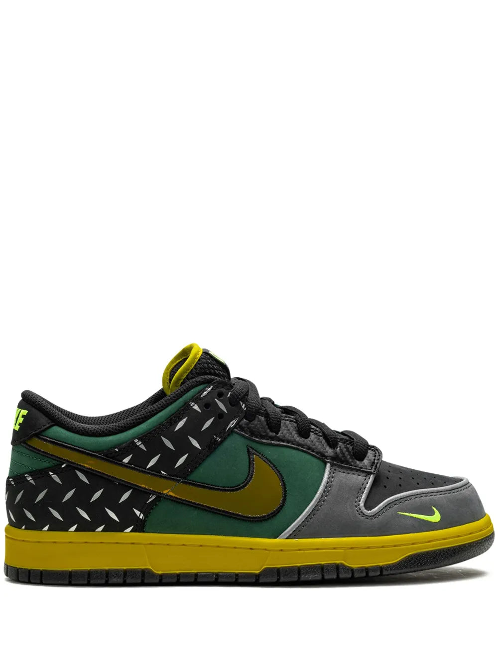Nike X Doaf Dunk Low What The Duck- University Of Oregon Home Sneakers floriamart.shop