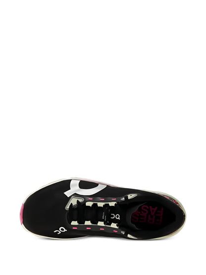 On Running Cloudmonster Hyper Sneakers