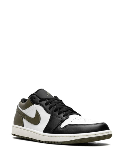 Air Jordan 1 Low Sneakers