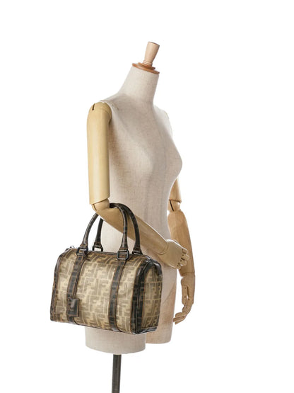 Pre-OwnedFendi Pre-Owned2000-2010 Zucca Mesh boston bag