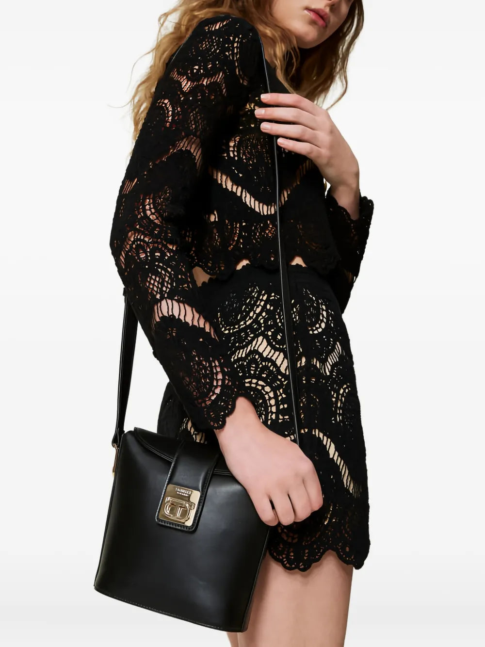 TWINSETflap-lock bucket bag
