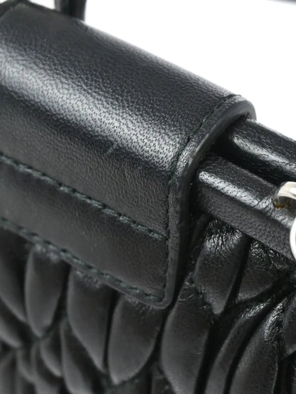 Pre-OwnedMiu Miu Pre-Owned2010s matelassshoulder bag