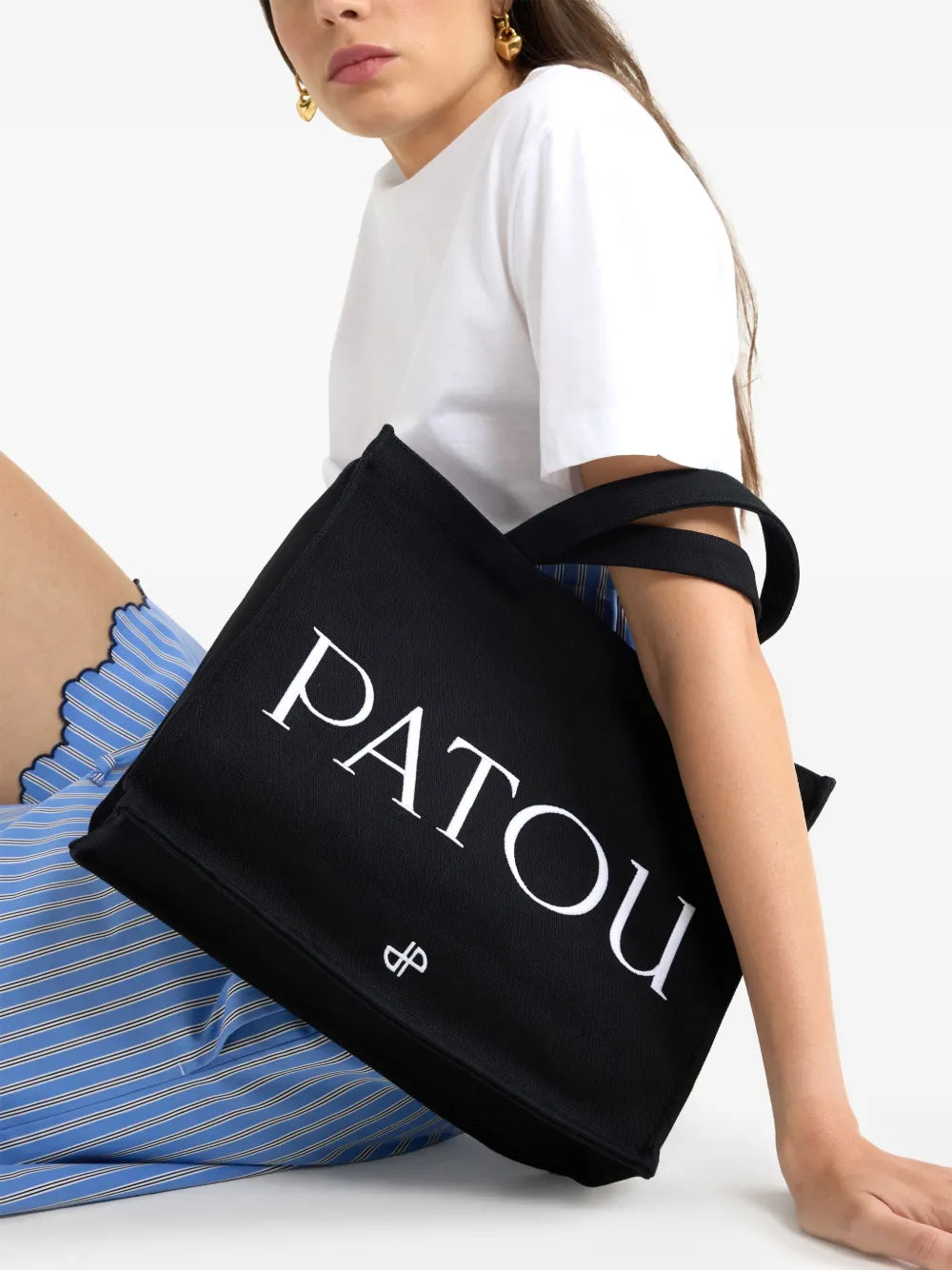 New SeasonPatoumedium logo-print tote bag