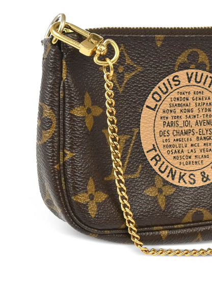 Pre-OwnedLouis Vuitton Pre-Owned2007 mini Pochette Accessoires clutch bag