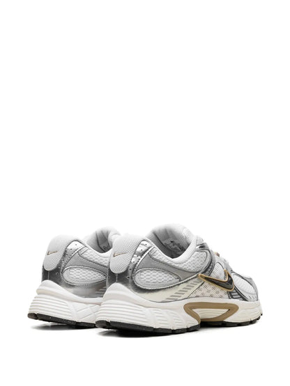 Nike V5 Rnr Parachute Beige/Metallic Pewter Sneakers floriamart.shop