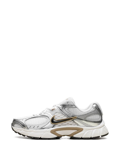 Nike V5 Rnr Parachute Beige/Metallic Pewter Sneakers floriamart.shop