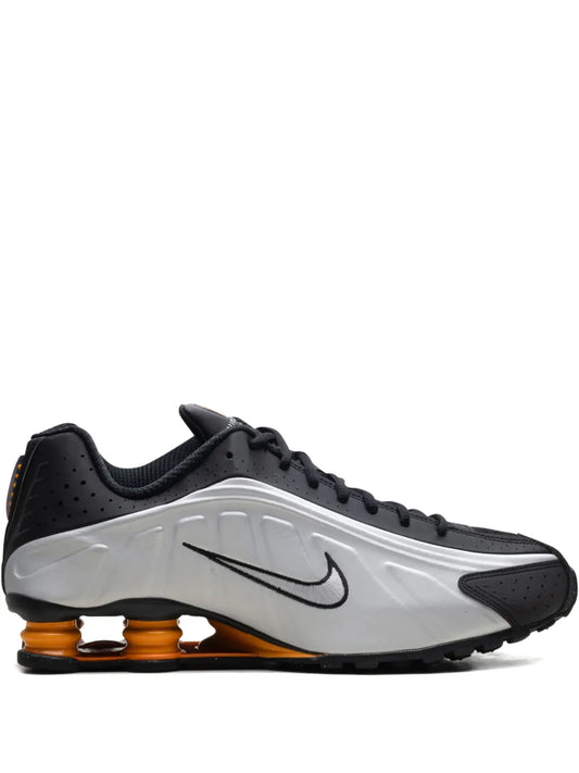 Nike Shox R4 Black/Vast Grey/Bright Mandarin/Metallic Silver Sneakers floriamart.shop