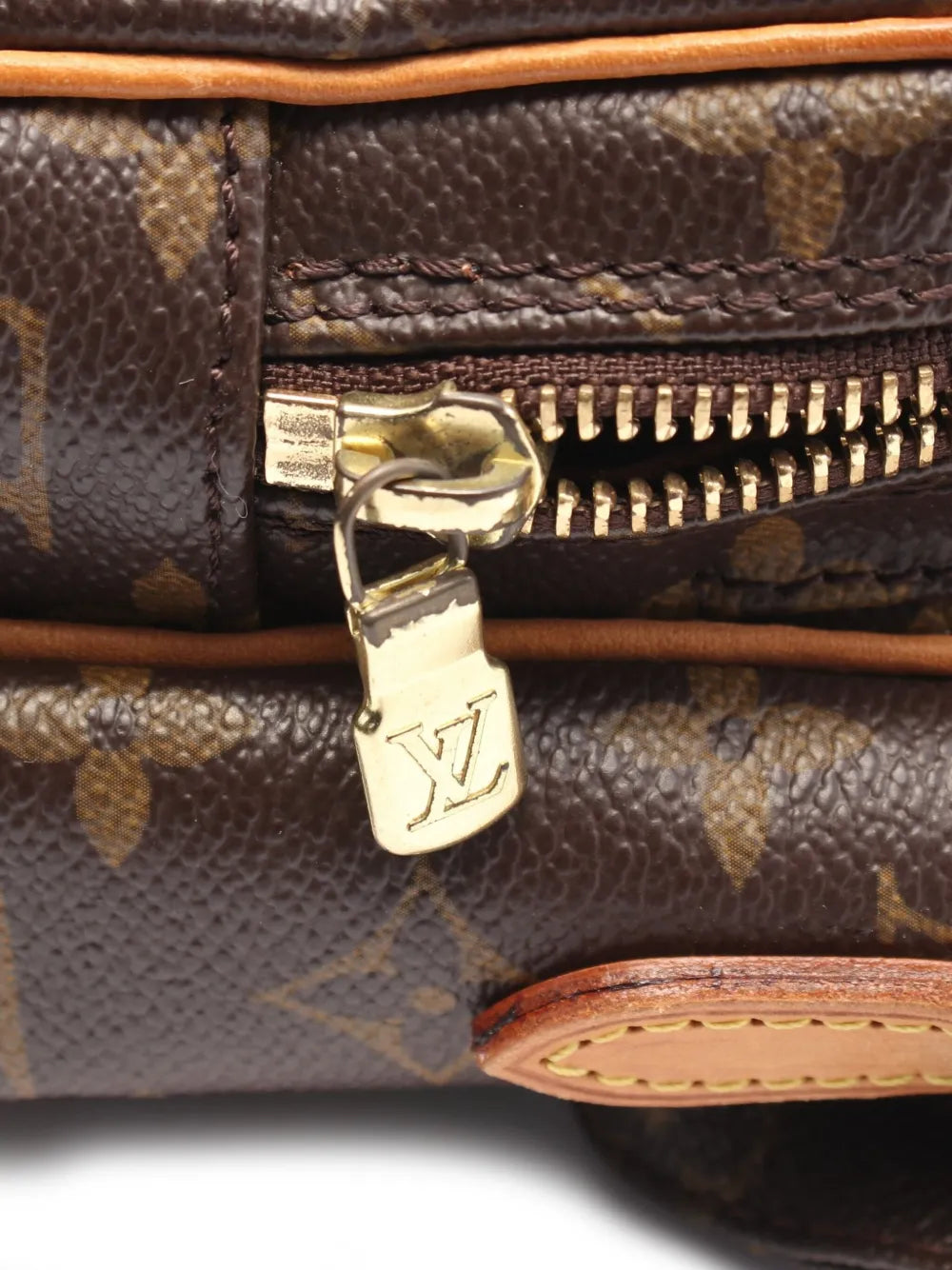 Pre-OwnedLouis Vuitton Pre-Owned2007 Amazon shoulder bag