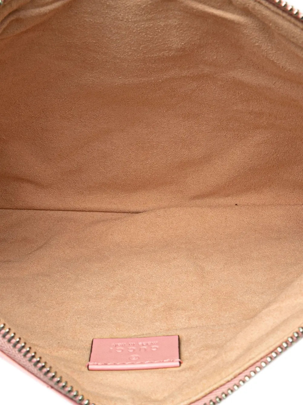 Pre-OwnedGucci Pre-Owned2016-present GG Marmont Matelasse Leather clutch bag