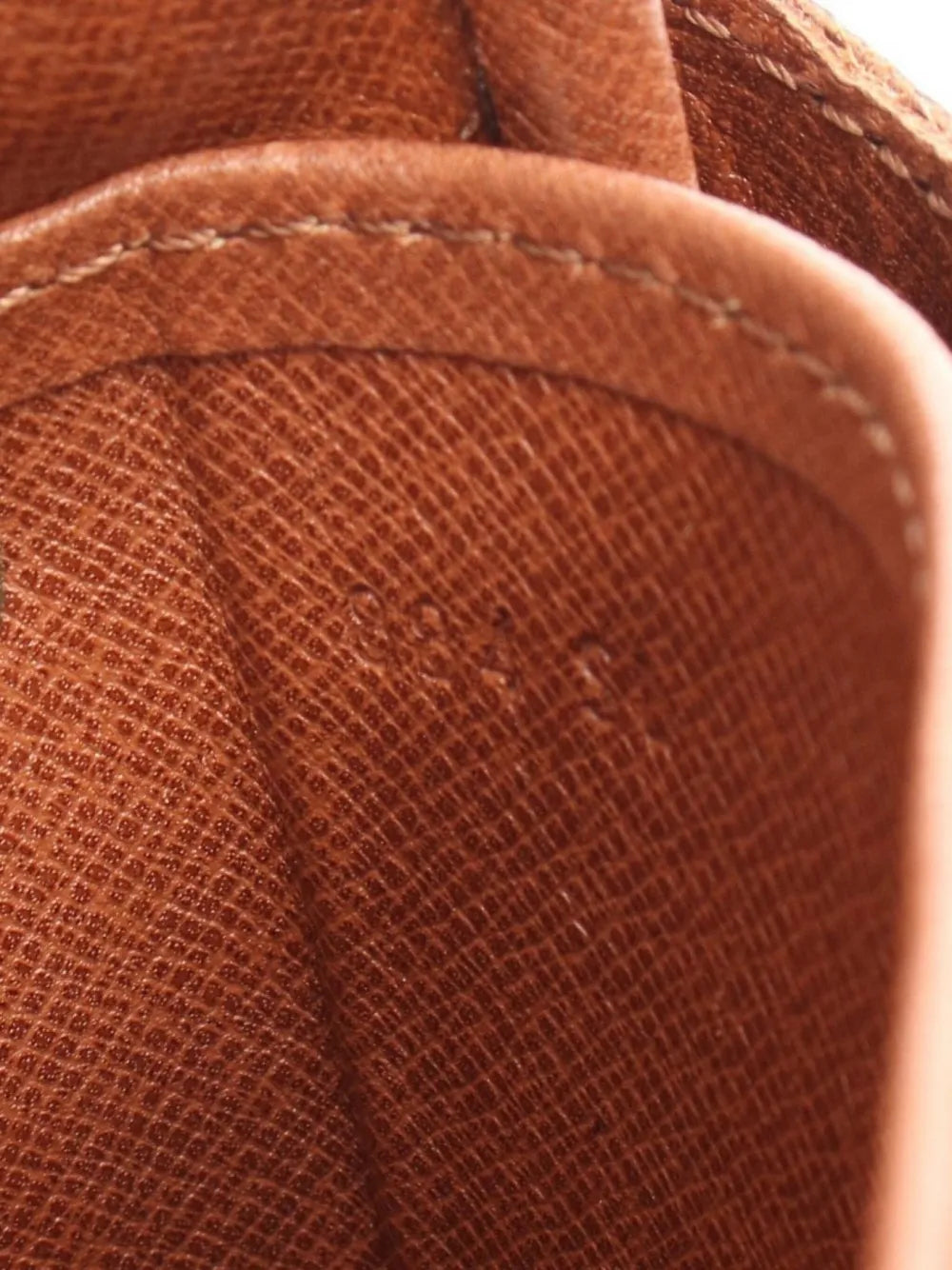 Pre-OwnedLouis Vuitton Pre-Owned1988 Cartesier MM shoulder bag