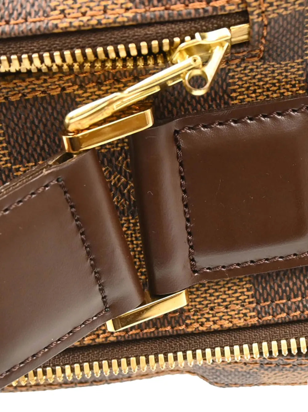 Pre-OwnedLouis Vuitton Pre-Owned2002 Dorsoduro shoulder bag