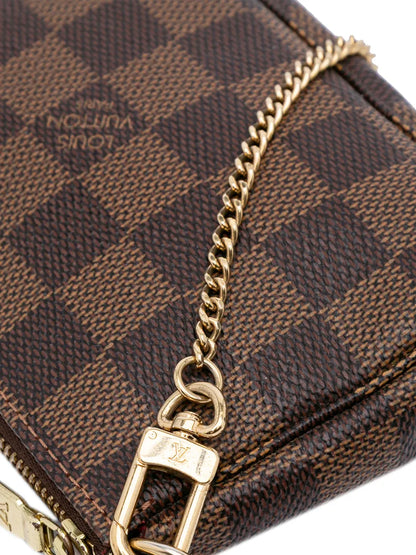 Pre-OwnedLouis Vuitton Pre-Owned2011 Damier Ebene Mini Pochette Accessoires handbag