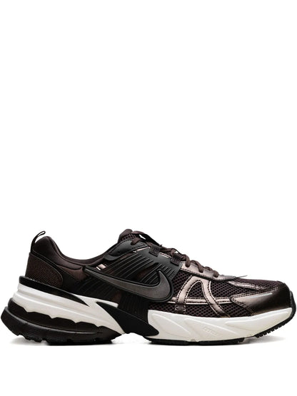Nike V2K Run Velvet Brown/White/Black/Baroque Brown Sneakers floriamart.shop