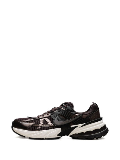 Nike V2K Run Velvet Brown/White/Black/Baroque Brown Sneakers floriamart.shop