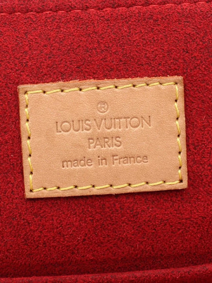 Pre-OwnedLouis Vuitton Pre-Owned2004 Coussin GM shoulder bag