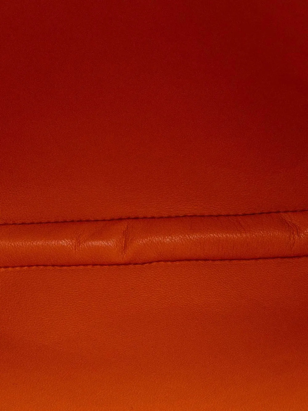 Pre-OwnedHermre-Owned2010 Milo Clou de Selle crossbody bag