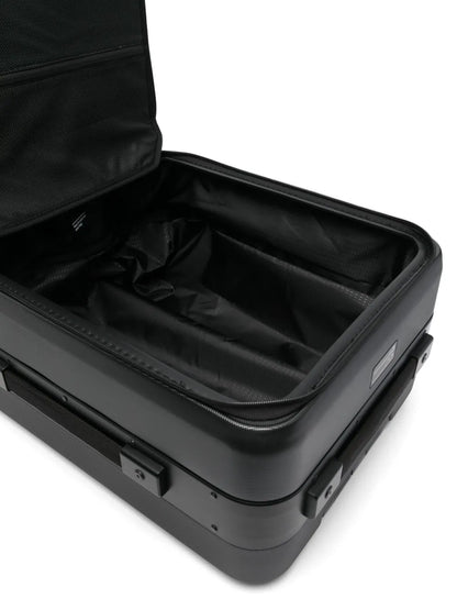 DbRamverk Pro carry-on suitcase