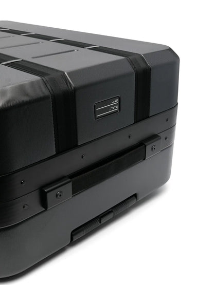 New SeasonDblarge Ramverk Pro carry-on suitcase