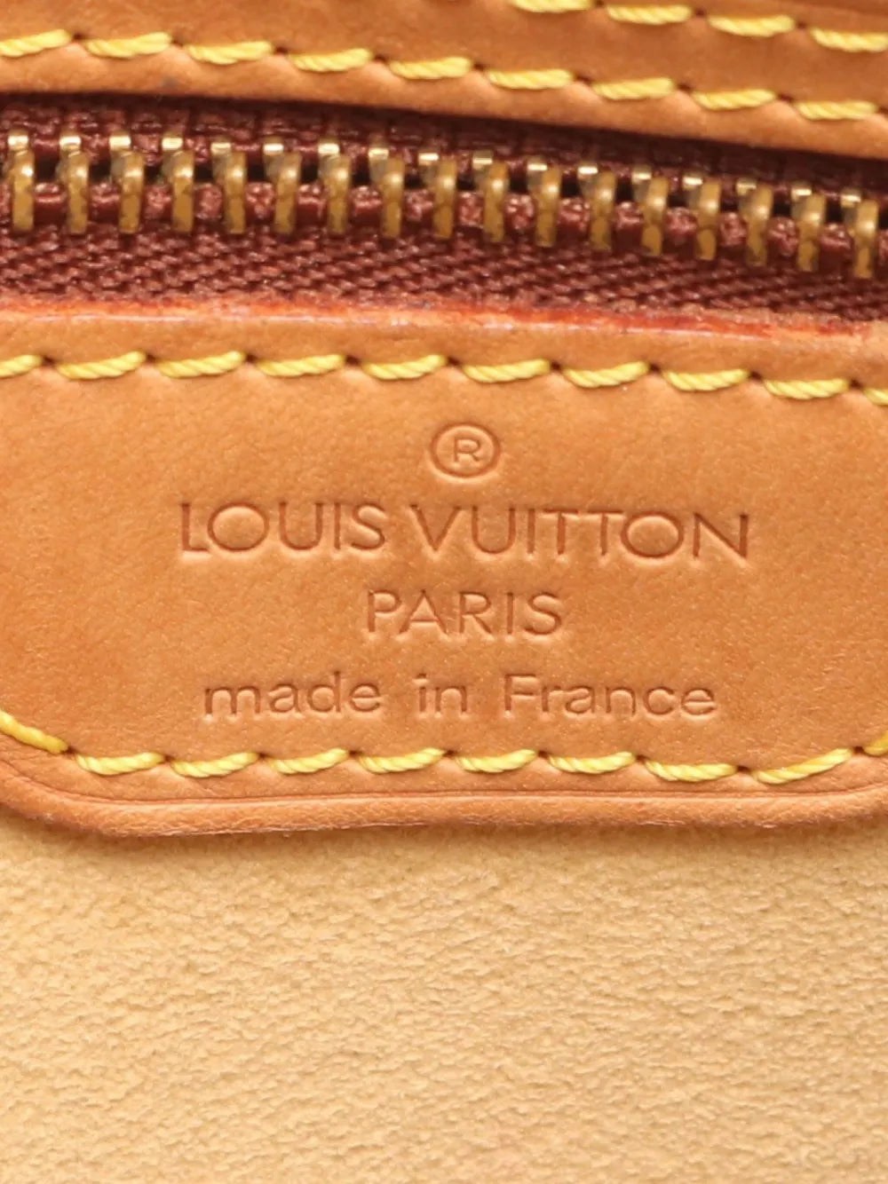 Pre-OwnedLouis Vuitton Pre-Owned2000 Looping GM shoulder bag