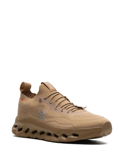 On Running Cloudtilt Loewe - Dark Sand Sneakers floriamart.shop