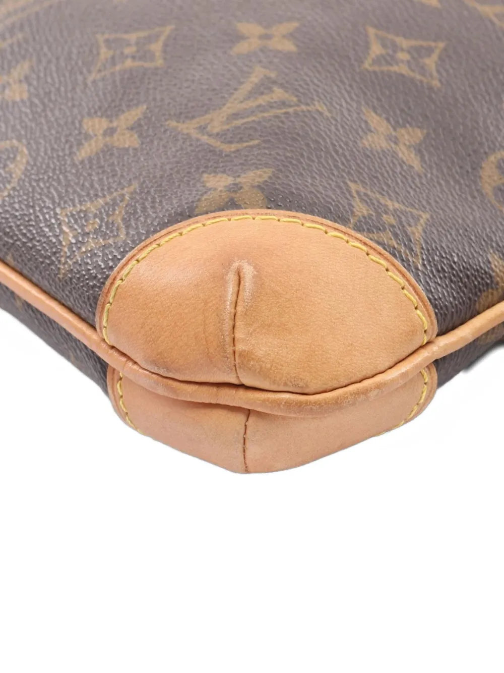 Pre-OwnedLouis Vuitton Pre-Owned2004 Kusan GM shoulder bag