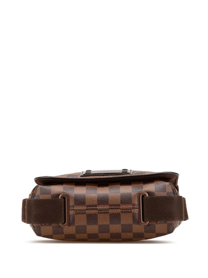 Pre-OwnedLouis Vuitton Pre-Owned2010 Damier Ebene Brooklyn PM crossbody bag