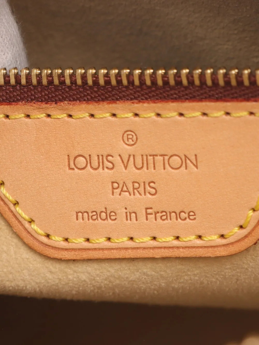 Pre-OwnedLouis Vuitton Pre-Owned2002 Looping shoulder bag