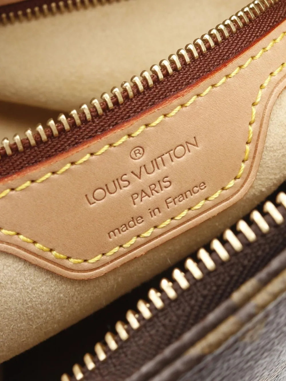 Pre-OwnedLouis Vuitton Pre-Owned2001 looping GM shoulder bag