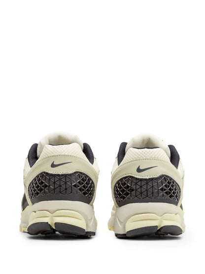 Nike Zoom Vomero 5 Trainers floriamart.shop
