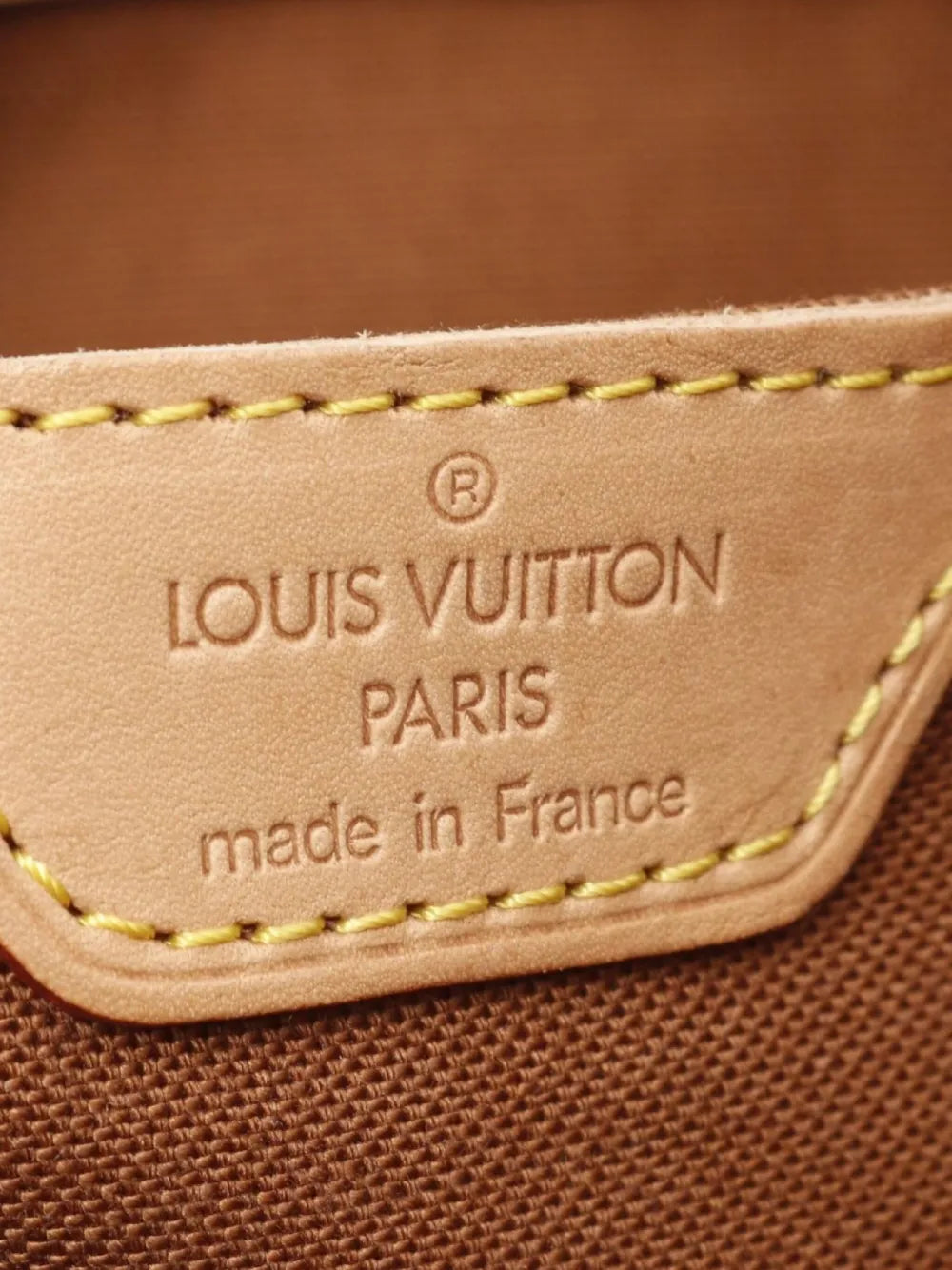 Pre-OwnedLouis Vuitton Pre-Owned2000 Montsouris GM backpack