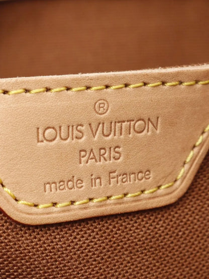 Pre-OwnedLouis Vuitton Pre-Owned2000 Montsouris GM backpack