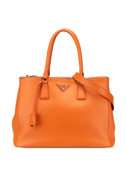 Pre-OwnedPrada Pre-Owned2010-2025 Medium Soft Calf Galleria Double Zip Tote satchel