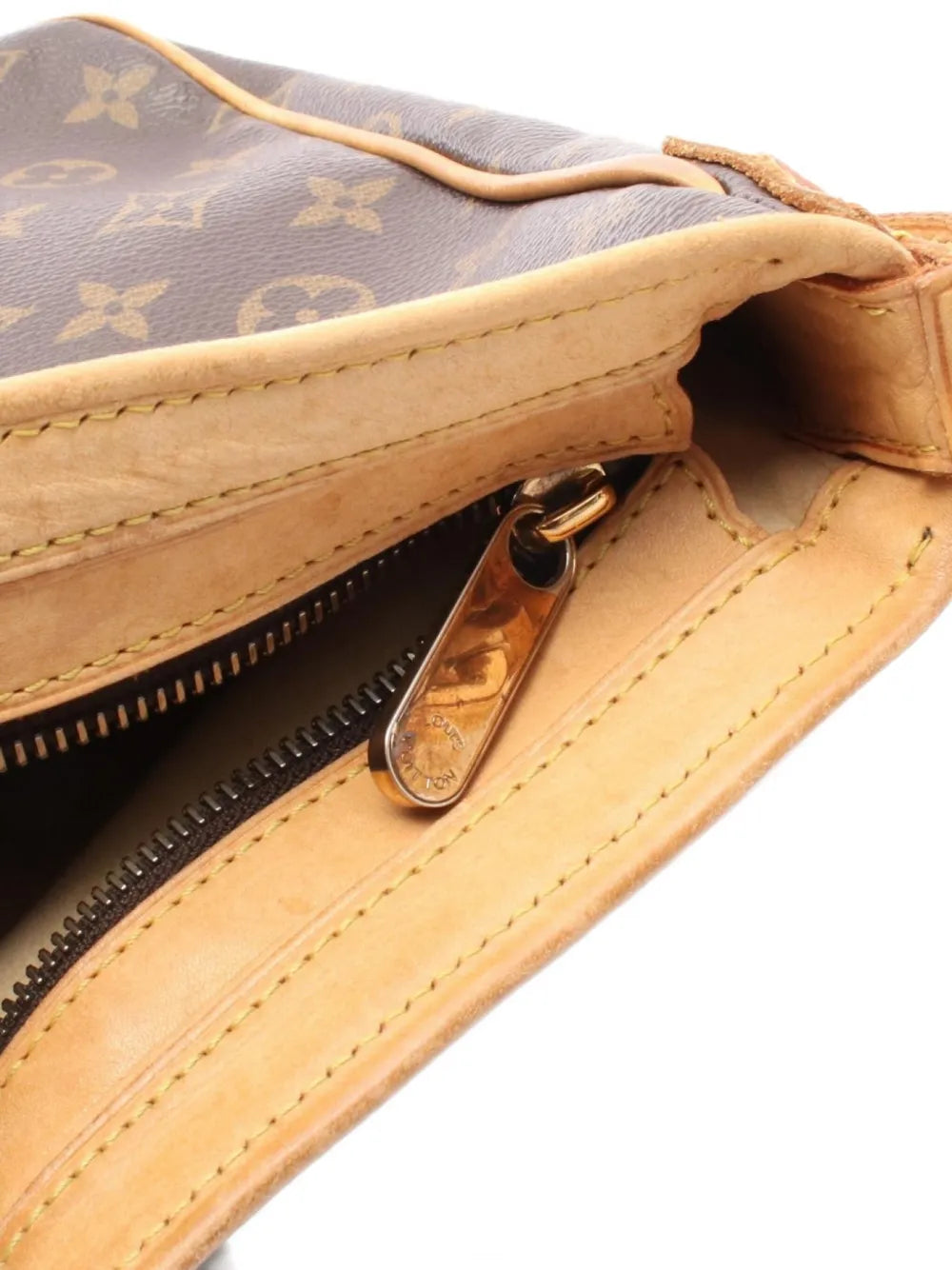 Pre-OwnedLouis Vuitton Pre-Owned2005 Hudson GM bag