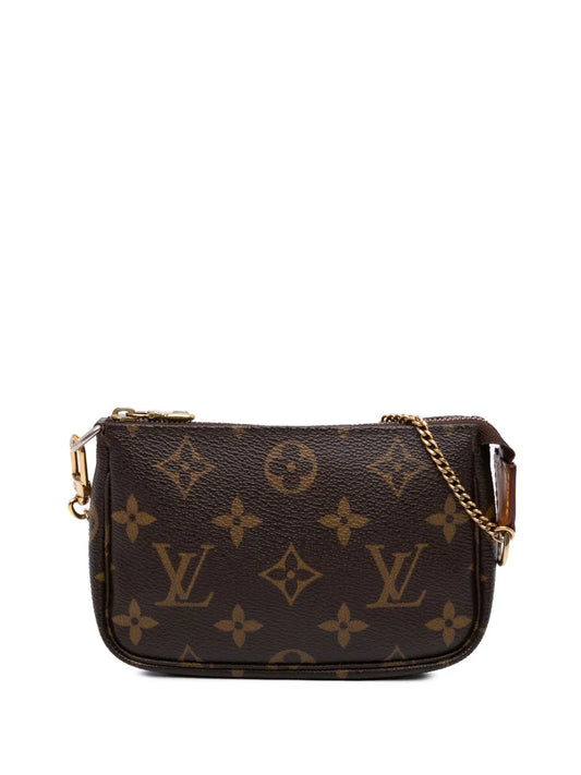Pre-OwnedLouis Vuitton Pre-Owned2010 Monogram Mini Pochette Accessoires handbag