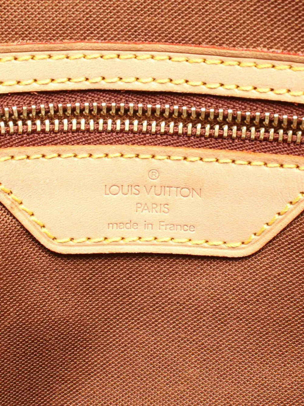 Pre-OwnedLouis Vuitton Pre-Owned2001 Kabamezo monogram shoulder bag
